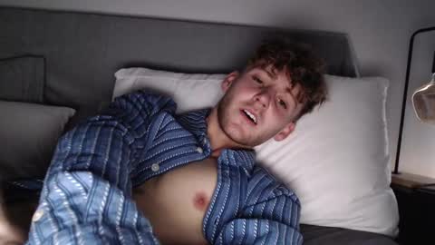 Alex...  online show from 02/08/25, 02:27