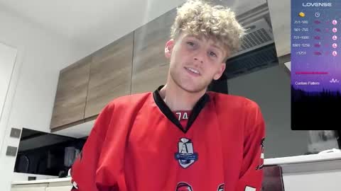 Alex...  online show from 09/08/25, 09:25