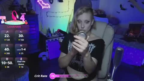 Bigbearnbunnyboy online show from 05/21/26, 10:17