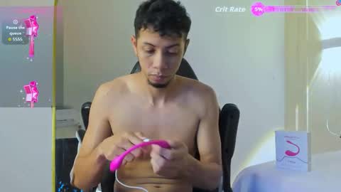 Snapshot of dominic__brown chatting on 02/19/26, 04:19 Dominic online show from 02/19/26, 04:19