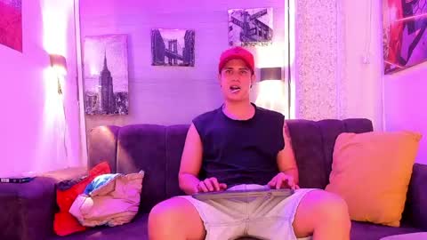 DOMI online show from 04/13/26, 03:12