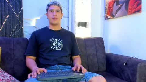 DOMI online show from 05/03/26, 03:12