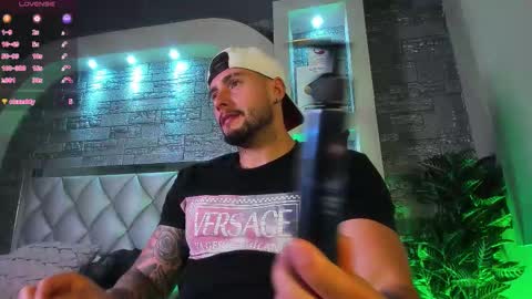 dominic de luca online show from 10/16/25, 04:24