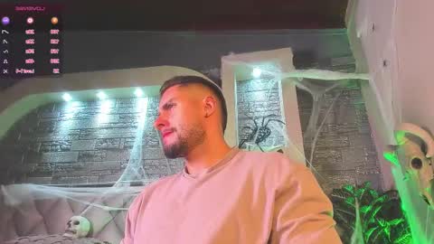 dominic de luca online show from 10/19/25, 02:45