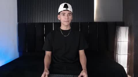 Snapshot of dominic_ghost chatting on 03/03/26, 01:12 Dominic online show from 03/03/26, 01:12