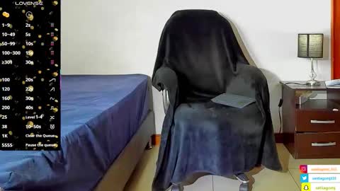 Snapshot of dominic_joness chatting on 02/12/26, 02:28 SANTI independent model online show from 02/12/26, 02:28