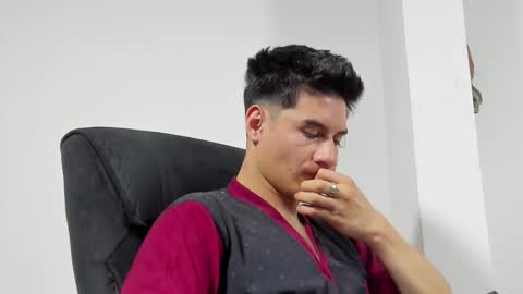 Your real love online show from 03/24/26, 05:01