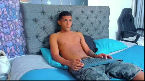 dominic_smith_ online show from 01/09/25, 12:14