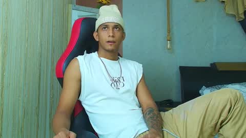 dominic_smith_ online show from 06/08/26, 02:34