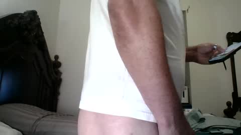 Snapshot of dominicanorico chatting on 06/03/26, 02:03 luis online show from 06/03/26, 02:03