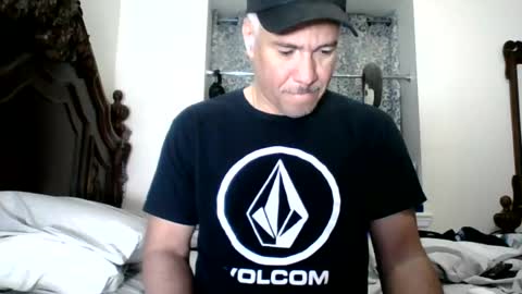 luis online show from 07/12/26, 06:21