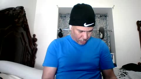 luis online show from 07/19/26, 04:16