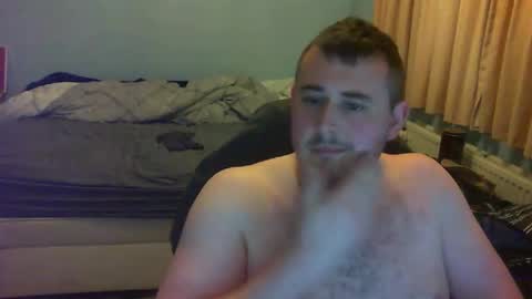 dominicb03 online show from 09/16/25, 08:54