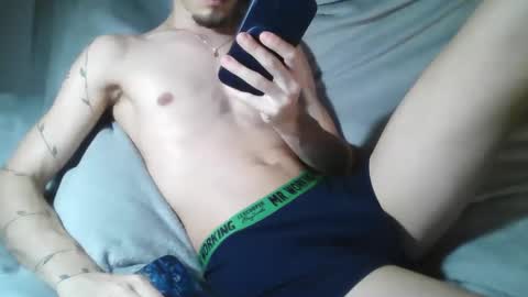 Snapshot of dominick0325 chatting on 02/24/26, 06:28 Dominic online show from 02/24/26, 06:28