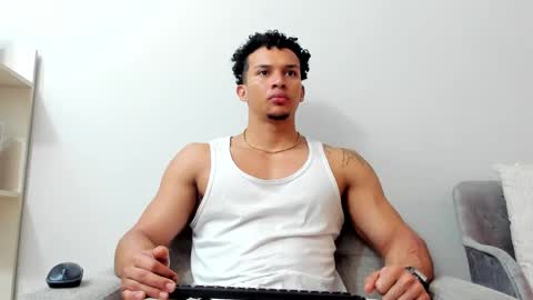 Dominick Star online show from 02/05/25, 04:16