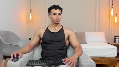 Dominick Star online show from 02/18/25, 04:37