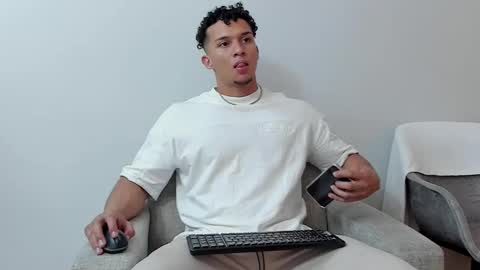 Dominick Star online show from 02/26/25, 03:21