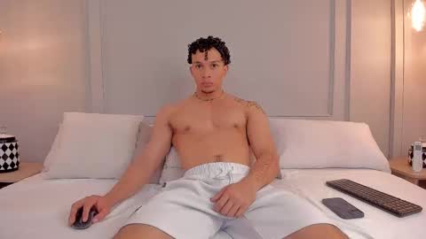 Dominick Star online show from 11/20/25, 04:12