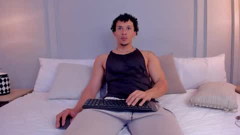 Dominick Star online show from 01/08/26, 04:26