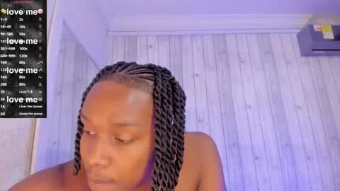 Snapshot of dominicsccott chatting on 02/20/25, 02:02 Dominicscott online show from 02/20/25, 02:02