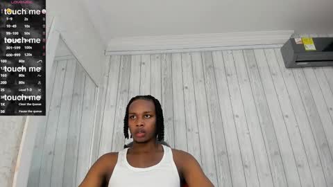 Snapshot of dominicsccott chatting on 02/23/25, 12:27 Dominicscott online show from 02/23/25, 12:27