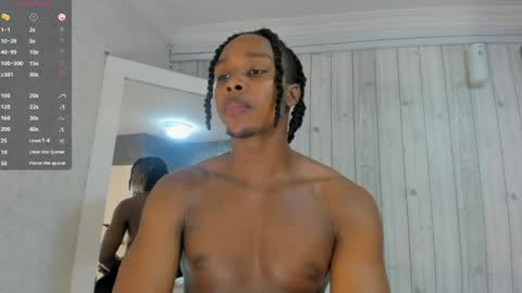 Snapshot of dominicsccott chatting on 06/05/26, 12:33 Dominicscott online show from 06/05/26, 12:33