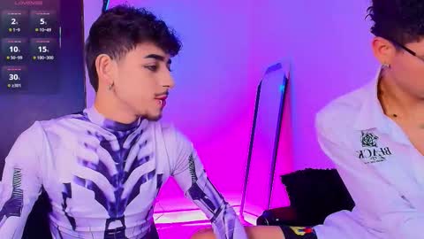 Snapshot of dominikeclipsex chatting on 09/11/25, 09:53 Dominik Eclipse online show from 09/11/25, 09:53