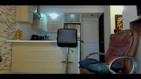 Only fans Ronnie col---InstaRonniecolleman  online show from 11/08/25, 10:30