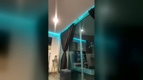Only fans Ronnie col---InstaRonniecolleman  online show from 05/22/26, 01:02