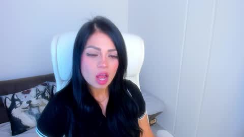 DOMINIC online show from 09/23/25, 03:53