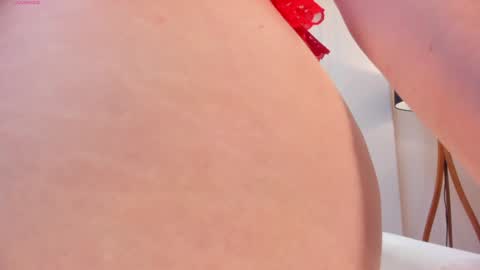 Dominique online show from 01/20/25, 01:50