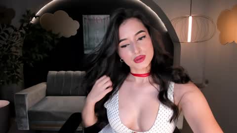 Dominique online show from 01/20/25, 08:29