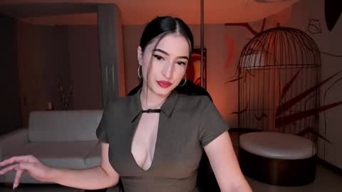 Dominique online show from 01/29/25, 08:46