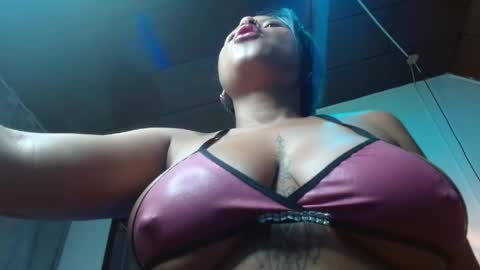  D O M I N K  online show from 04/10/26, 07:46