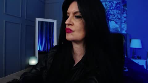 Dom Melisa online show from 01/18/26, 10:57