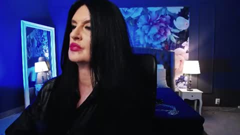 Snapshot of dommelisa chatting on 07/25/26, 08:50 Dom Melisa online show from 07/25/26, 08:50