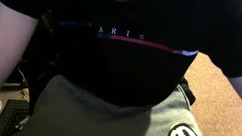 Snapshot of domohead0 chatting on 10/10/25, 06:01 dom online show from 10/10/25, 06:01