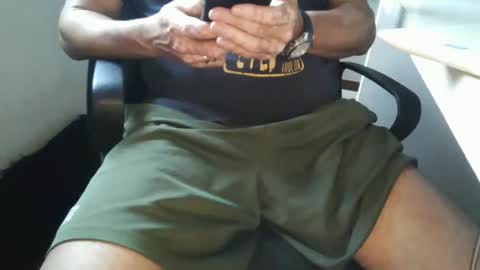 Dom Ruan CF online show from 10/13/25, 05:57