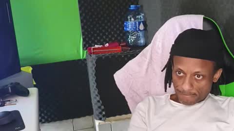 dondiego5511 online show from 04/07/26, 12:49