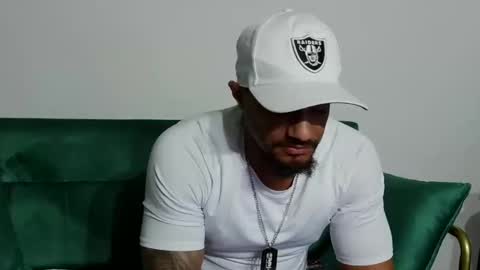 Gifted online show from 02/25/26, 01:26