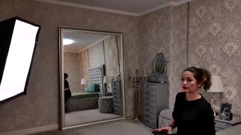 Donna online show from 02/14/26, 07:10