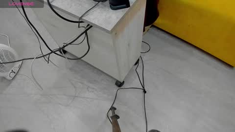 Donna On GMT2 Mon-Fri 3-9 AM online show from 02/08/25, 06:12