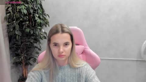 Donna On GMT2 Mon-Fri 3-9 AM online show from 02/24/25, 12:09