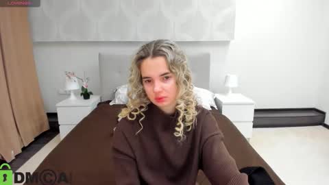 Donna On GMT2 Mon-Fri 3-9 AM online show from 01/11/26, 11:54