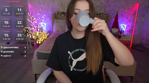 Snapshot of donnalust chatting on 01/03/25, 03:27 DONNA online show from 01/03/25, 03:27