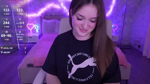 Snapshot of donnalust chatting on 03/07/25, 02:57 DONNA online show from 03/07/25, 02:57