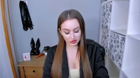 DonnaSensual online show from 01/06/26, 05:05