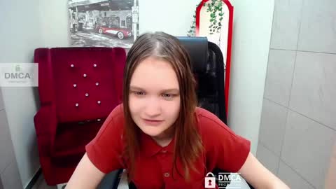 Sia online show from 05/01/26, 06:40