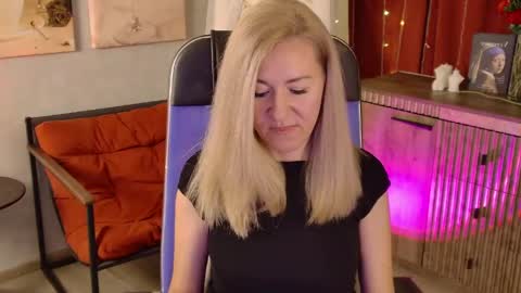 Donna online show from 05/27/26, 07:00