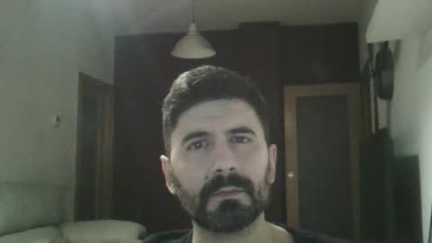 Snapshot of donnie_darkos83 chatting on 12/14/25, 09:30 donnie_darkos83 online show from 12/14/25, 09:30